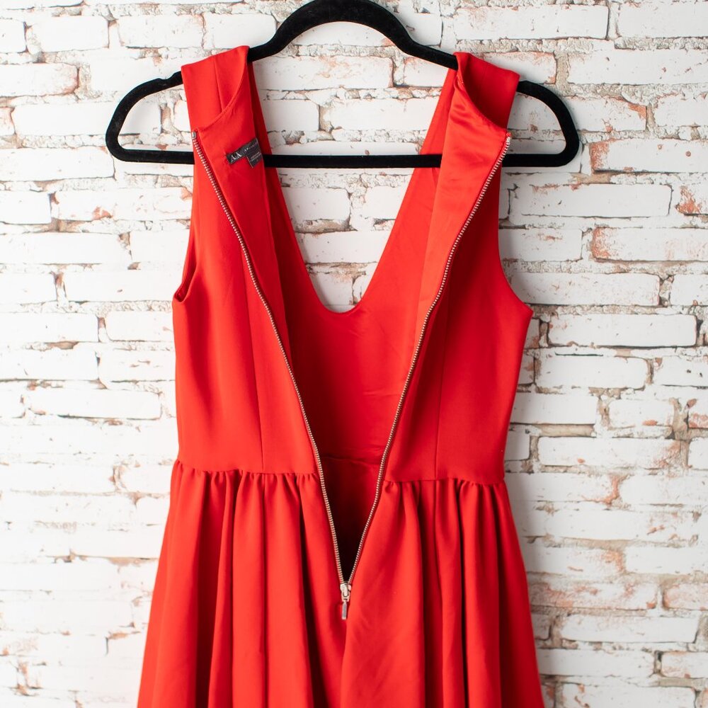 Armani Exchange Red Fit Flare Formal Cocktail Dress Size 2 Sleeveless V Neck - Picture 7 of 9